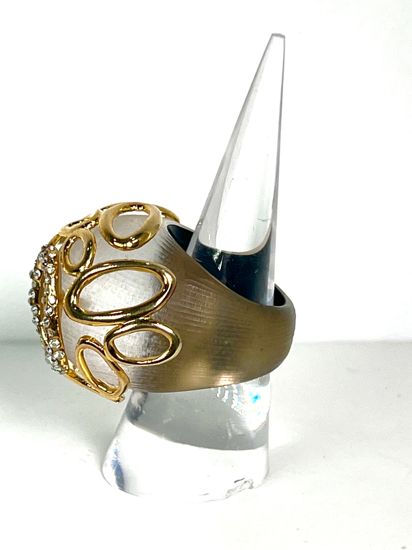 Alexis Bittar hand carved Lucite dome Ring